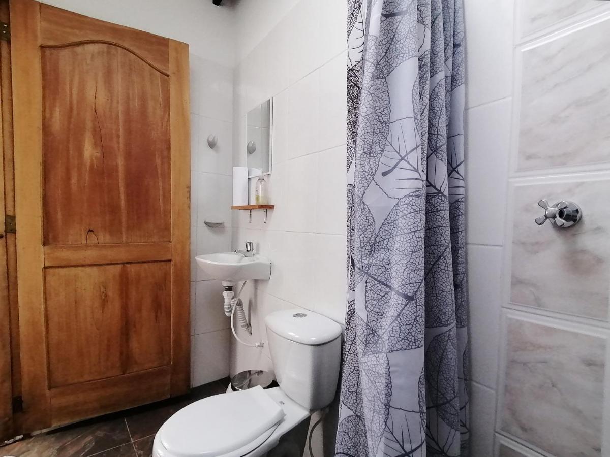 Hostal Cafe Casa Caturro Manizales Dış mekan fotoğraf